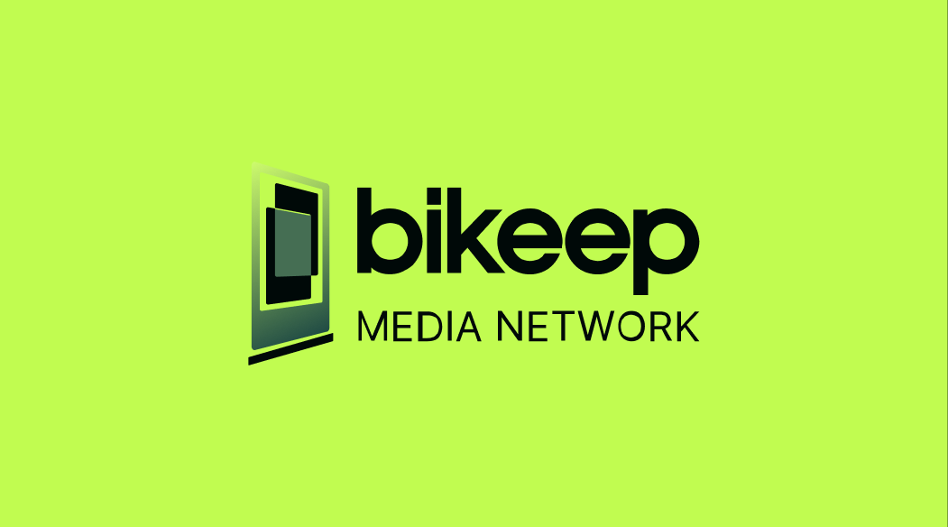 Color logo on Lime