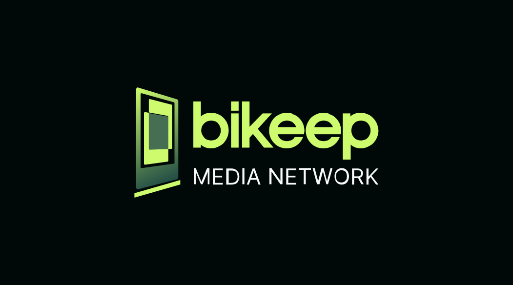 Color logo on Night