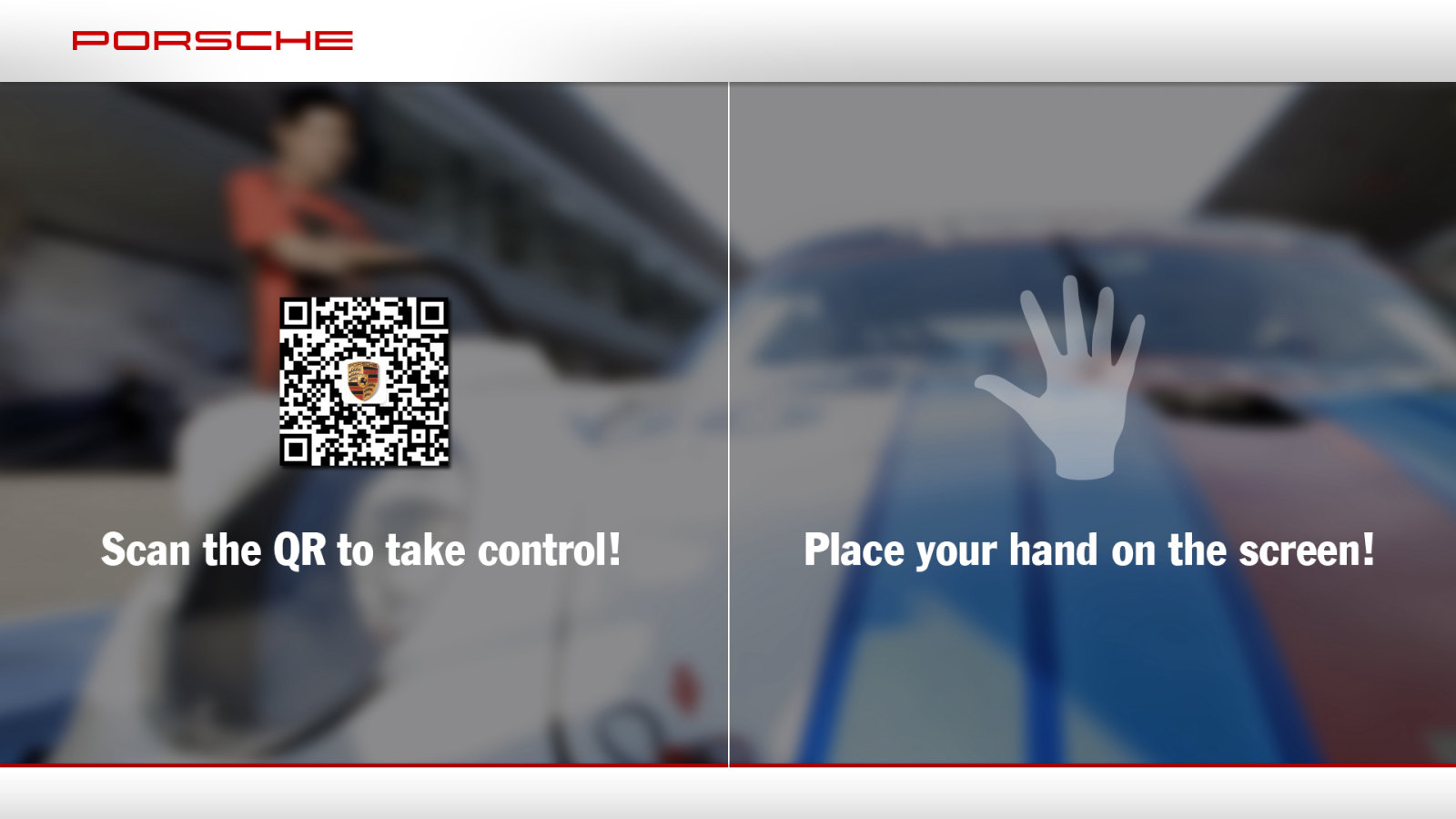 Screen inviting the visitor to scan the QR code or place a hand on the screen